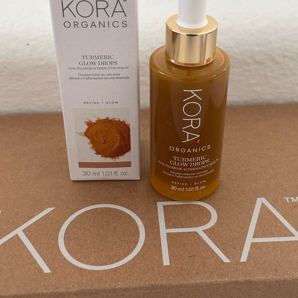 KORA Organics Turmeric Glow Face Oil - Gold - Picture 1 of 6